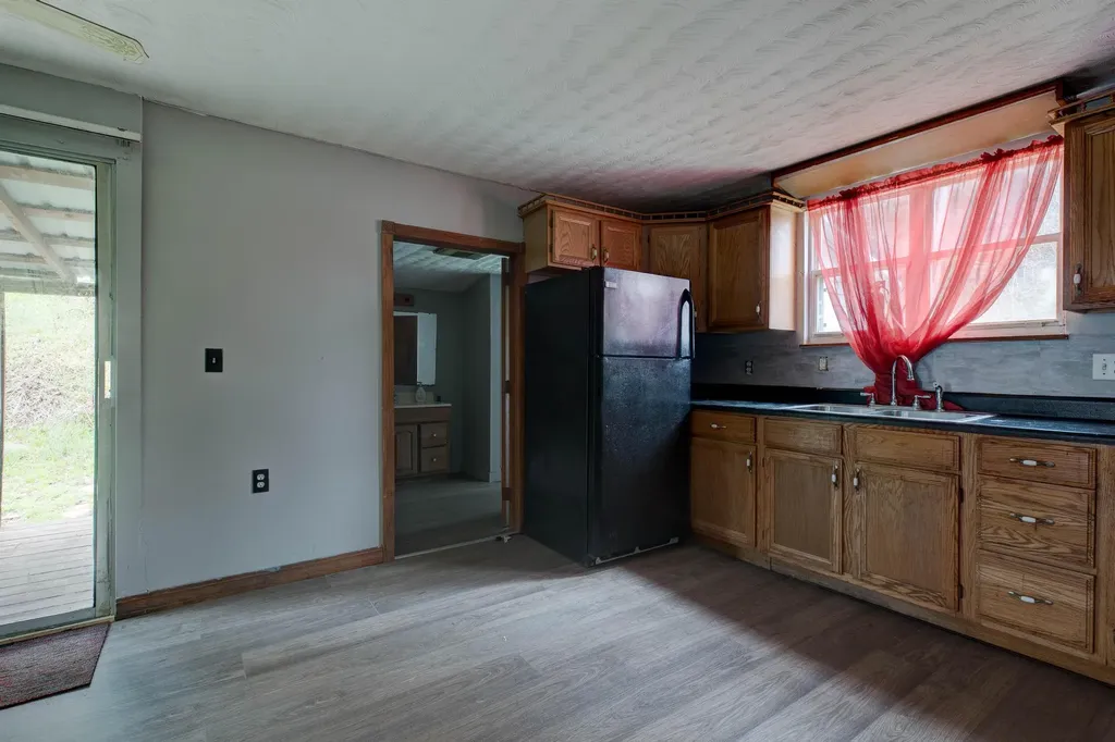 2767 Grahn Road Olive Hill KY 41164