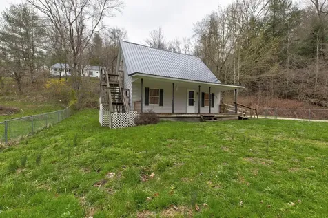 2767 Grahn Road Olive Hill KY 41164