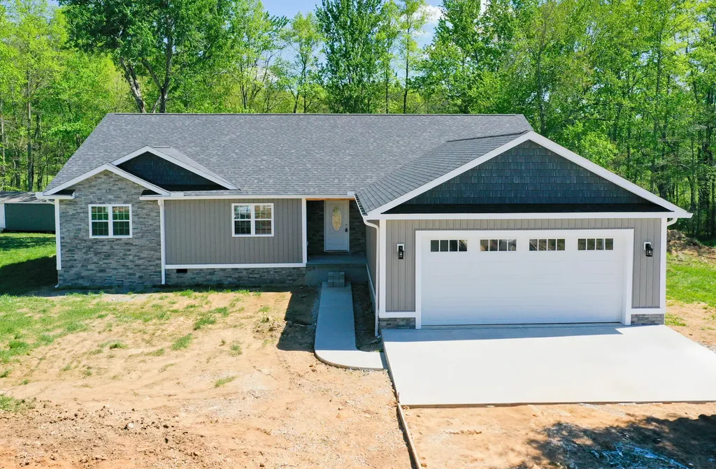 170 Laredo Drive London KY 40741