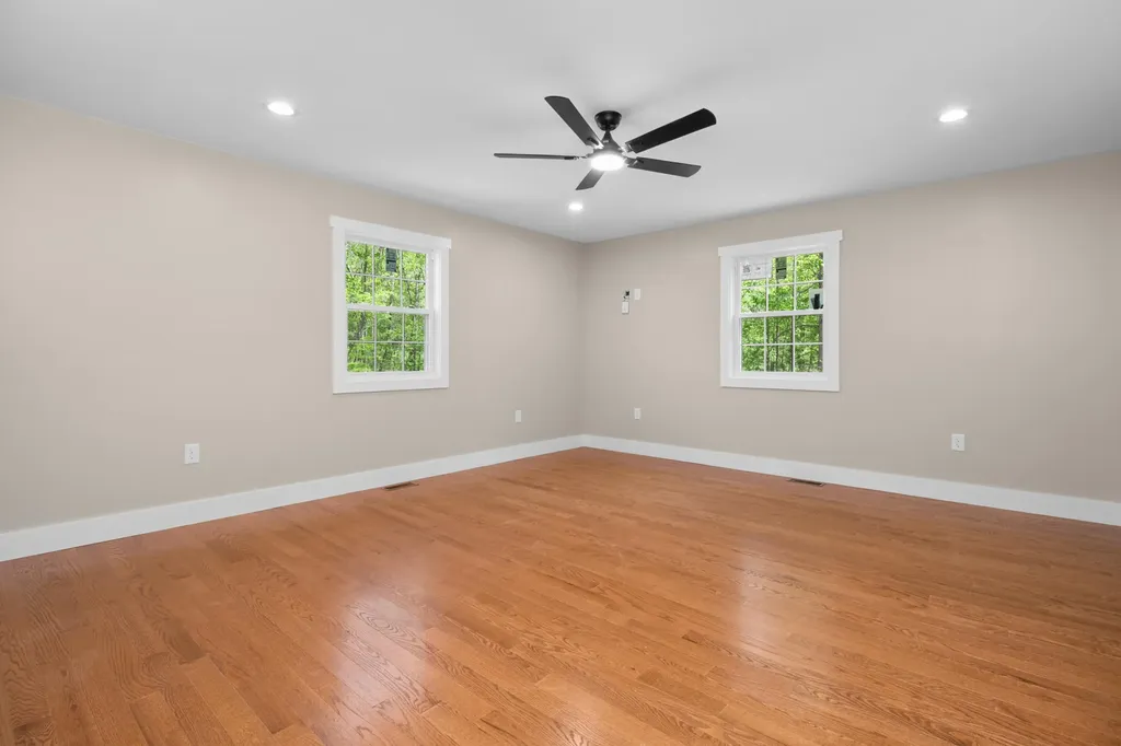 170 Laredo Drive London KY 40741