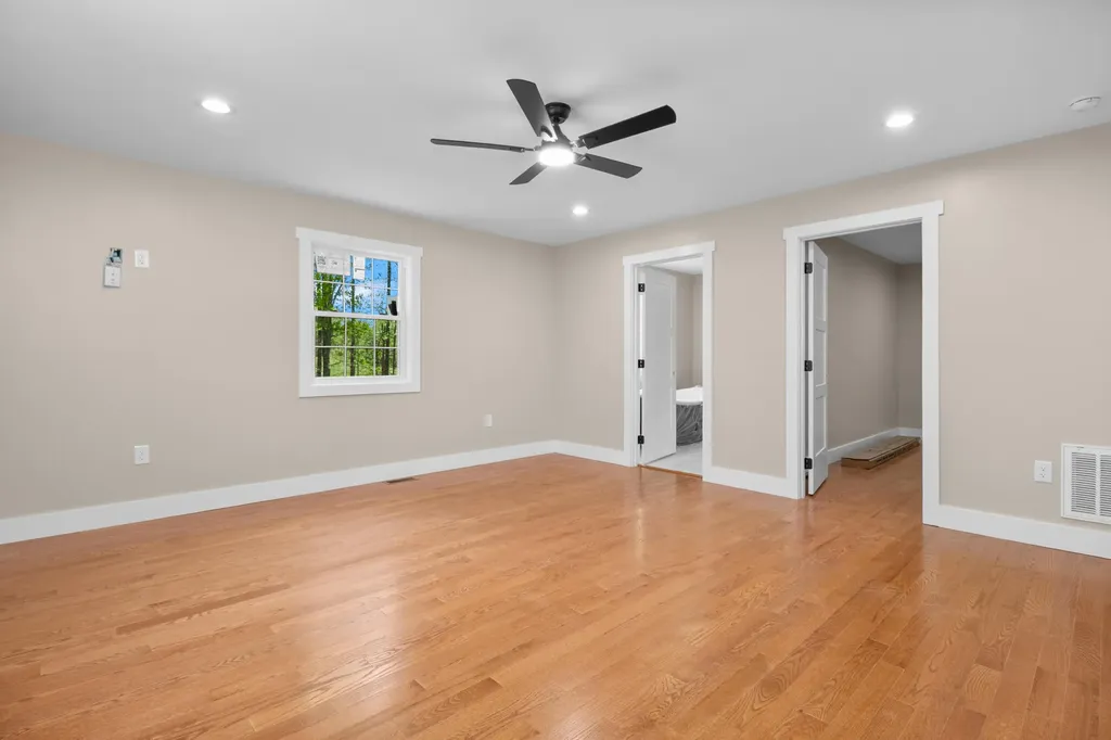 170 Laredo Drive London KY 40741