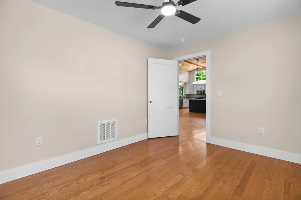 170 Laredo Drive London KY 40741