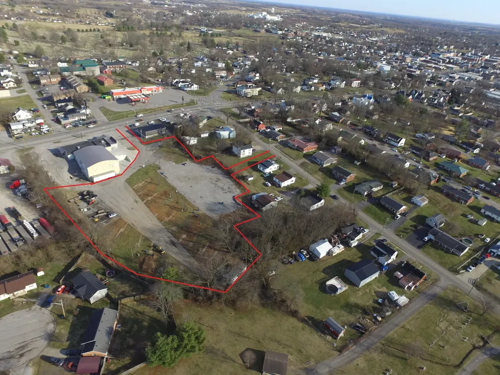 544 N College Street Harrodsburg KY 40330