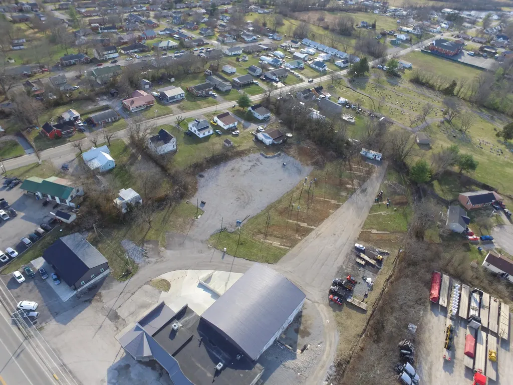 544 N College Street Harrodsburg KY 40330