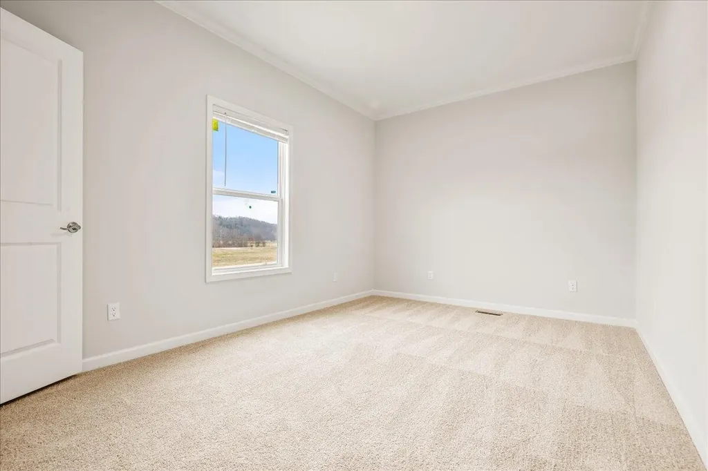 831 Sam Black Road London KY 40741