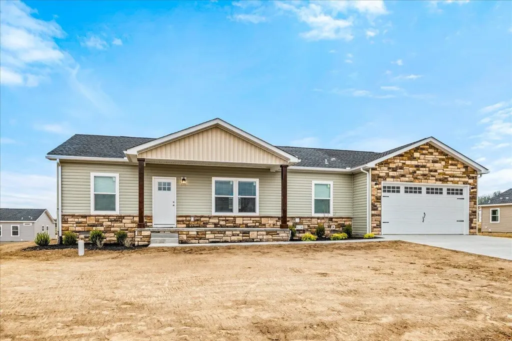 831 Sam Black Road London KY 40741