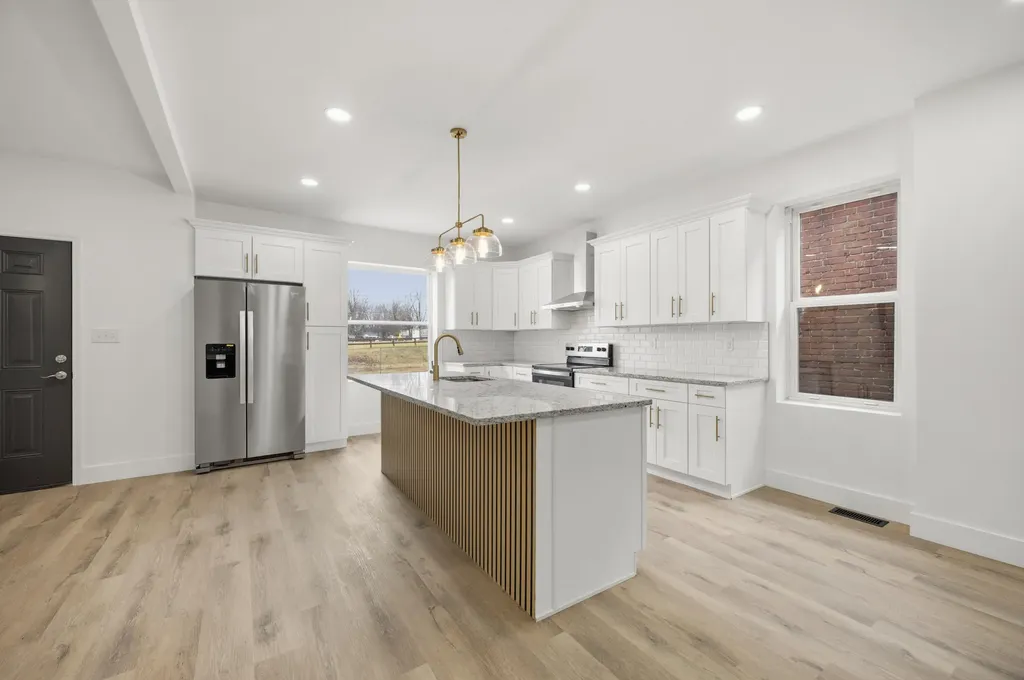 238 Rand Avenue Lexington KY 40508