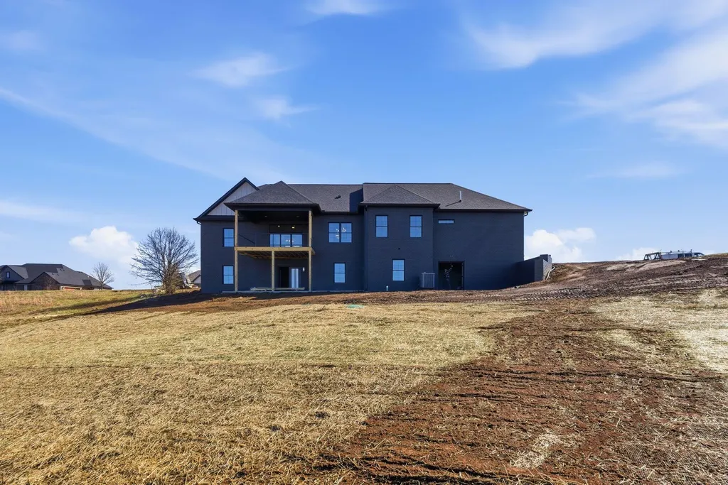 4107 Equestrian Way Richmond KY 40475