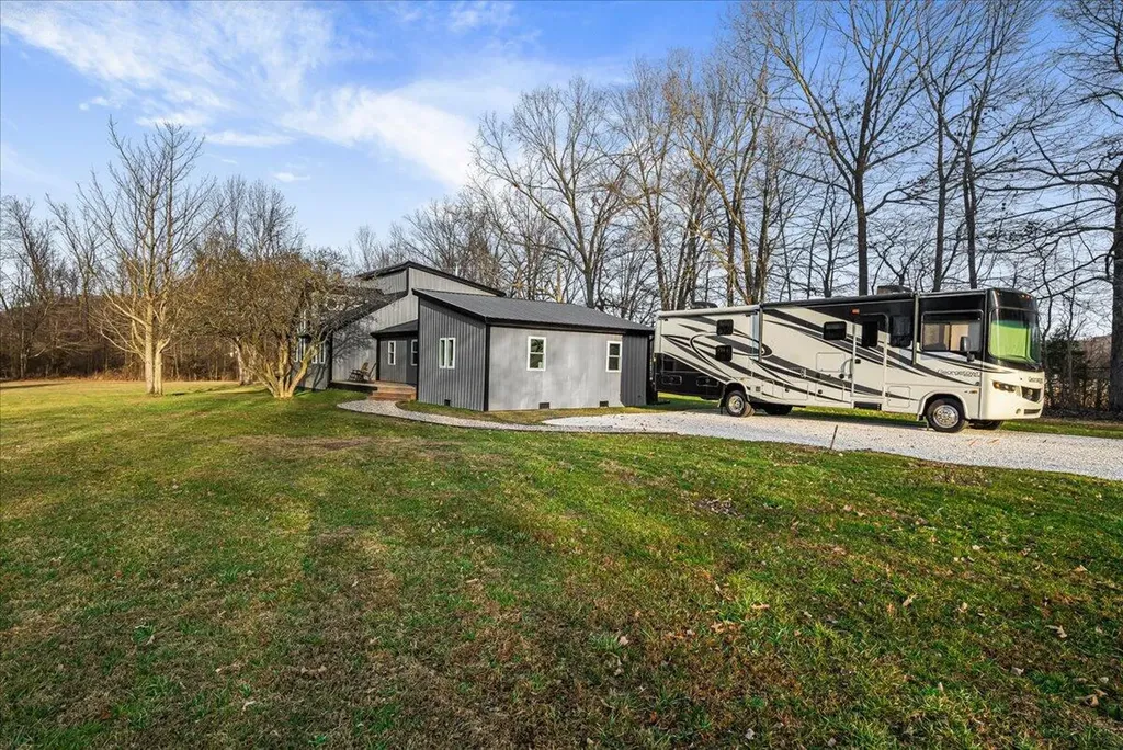 105 Karin Drive Stanton KY 40380