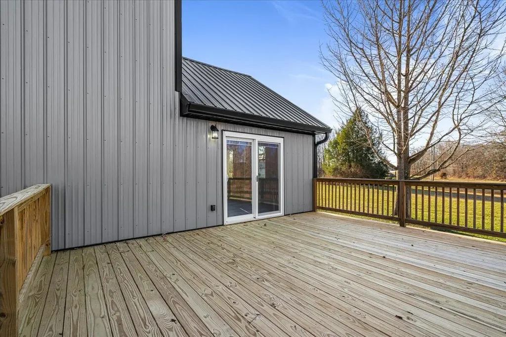 105 Karin Drive Stanton KY 40380