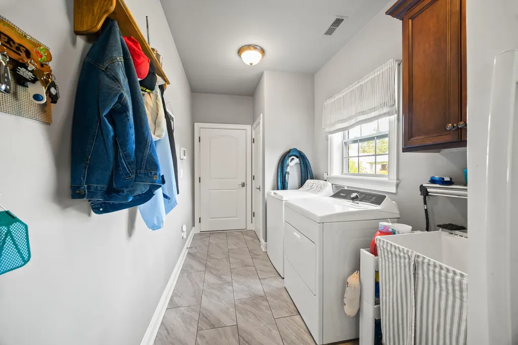 160 Shermans Crescent Versailles KY 40383