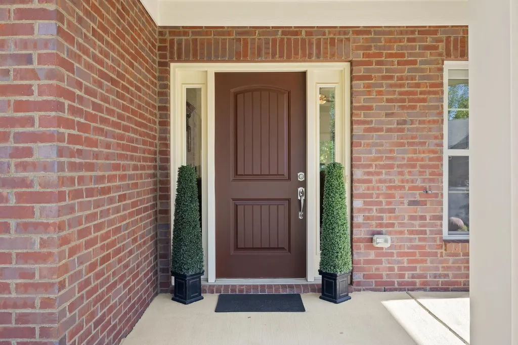 160 Shermans Crescent Versailles KY 40383