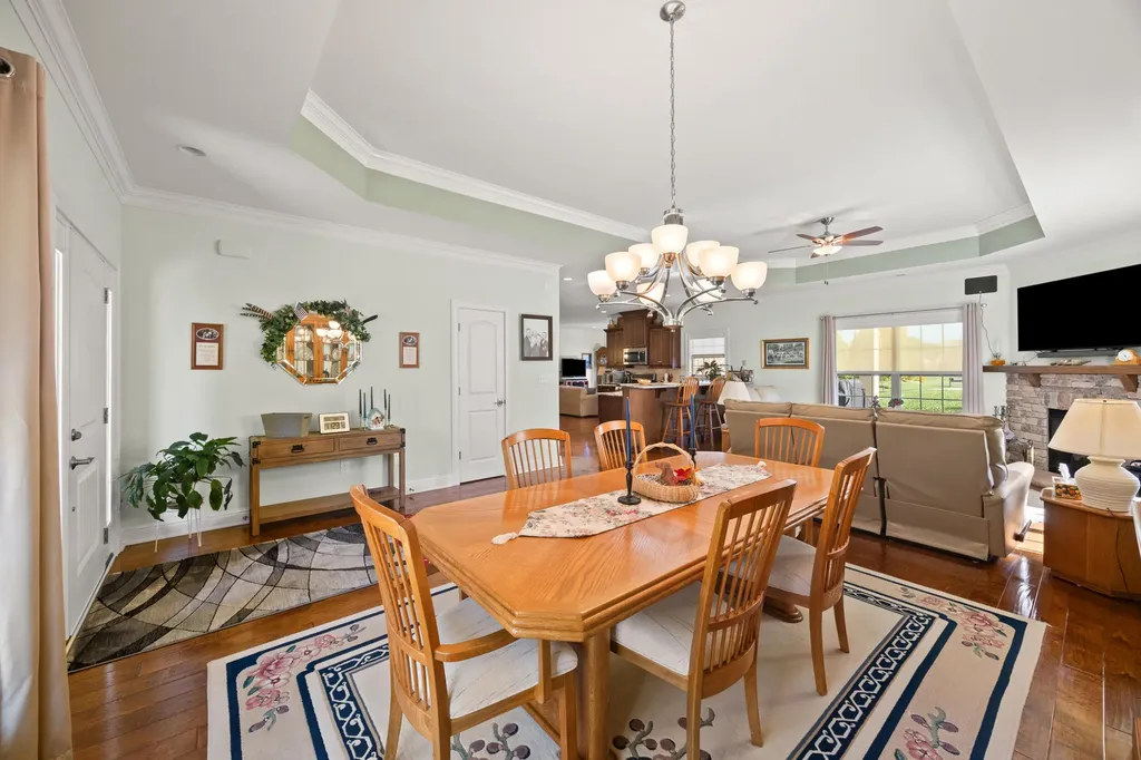 160 Shermans Crescent Versailles KY 40383
