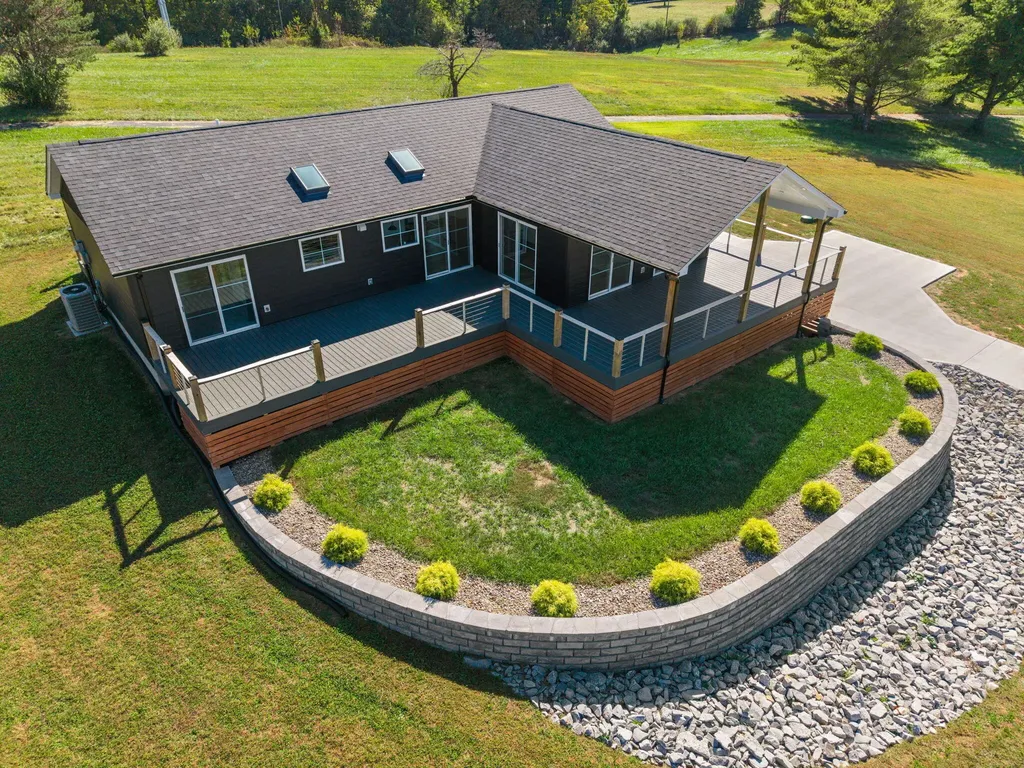 186 Lily Creek Resort Road Jamestown KY 42629