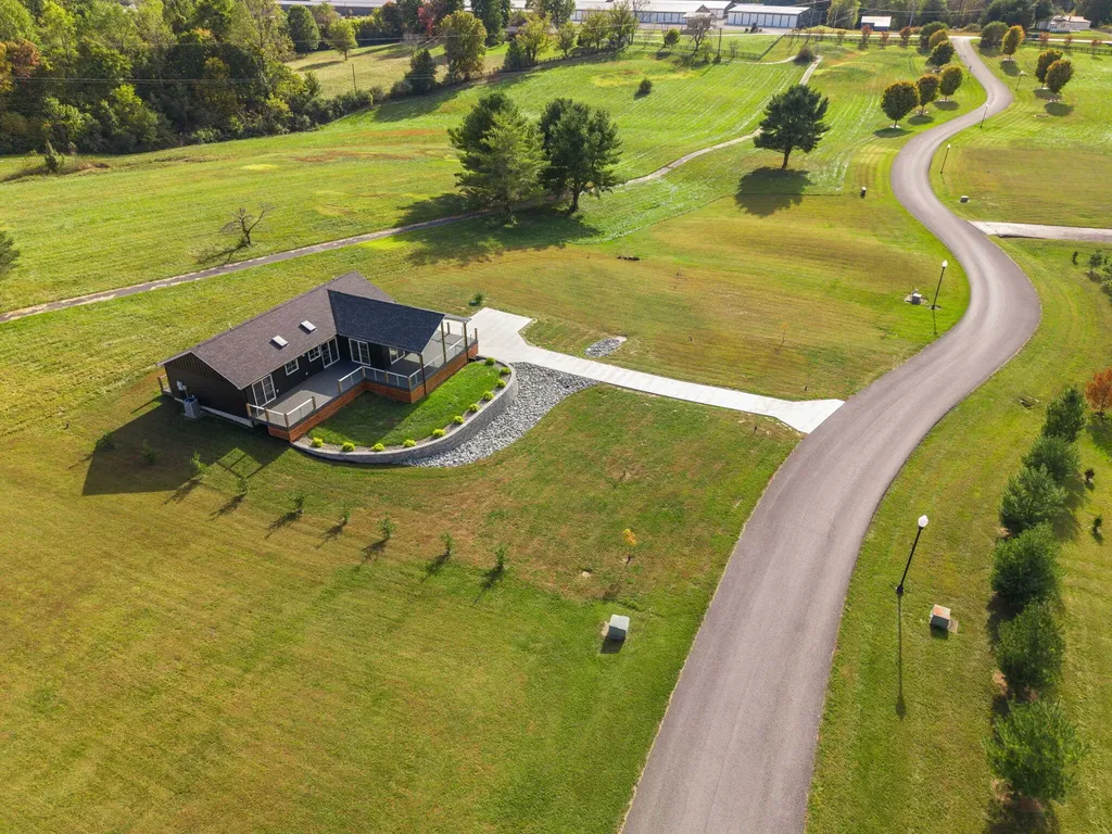 186 Lily Creek Resort Road Jamestown KY 42629