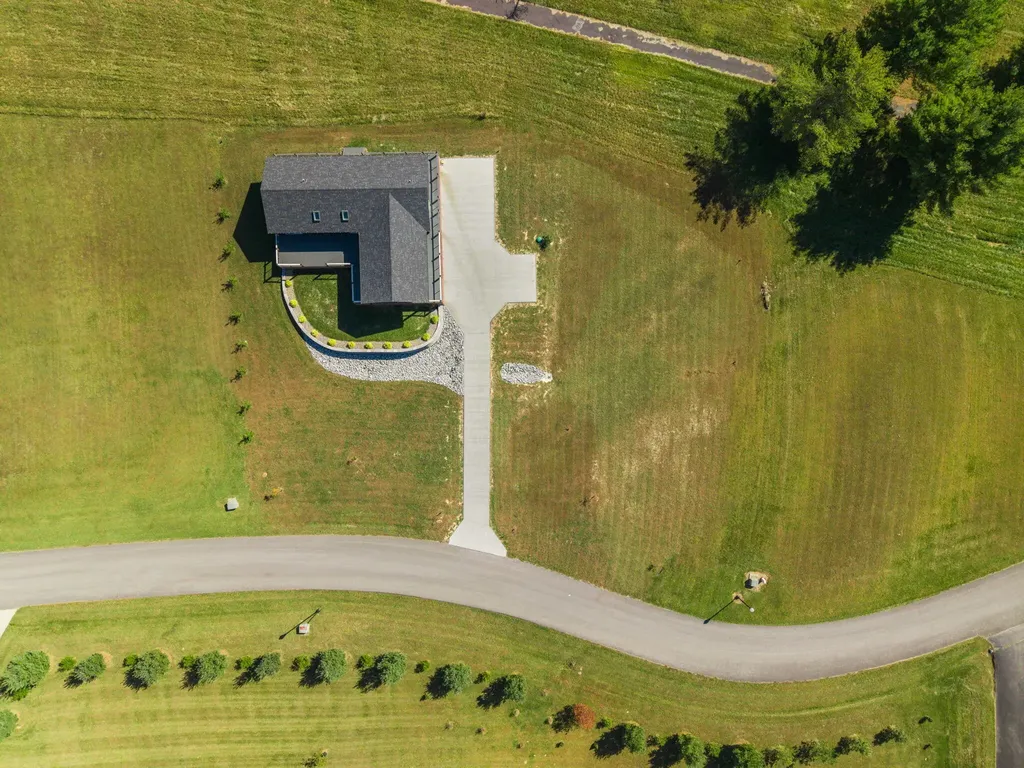 186 Lily Creek Resort Road Jamestown KY 42629