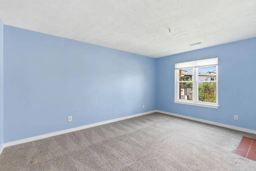 421 Redding Road Lexington KY 40517