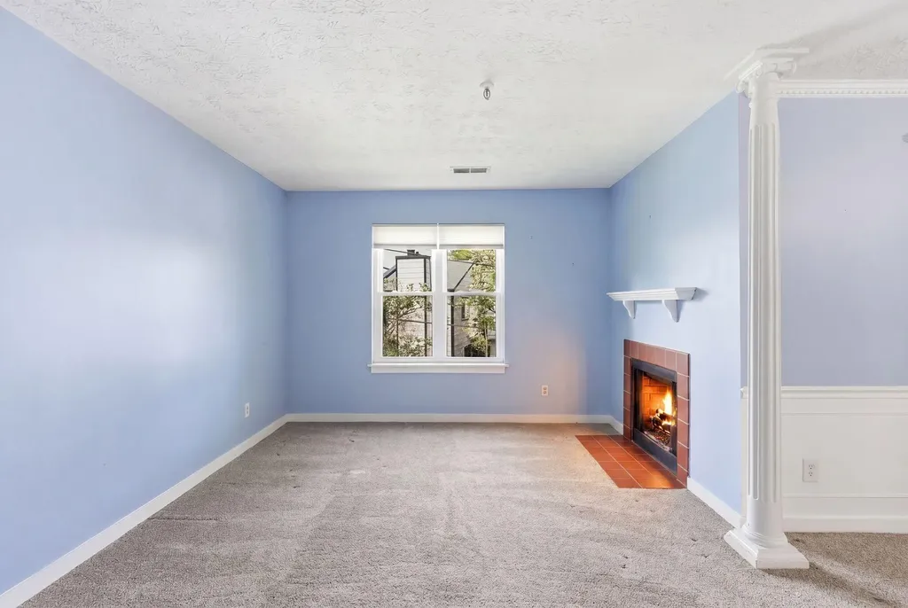 421 Redding Road Lexington KY 40517