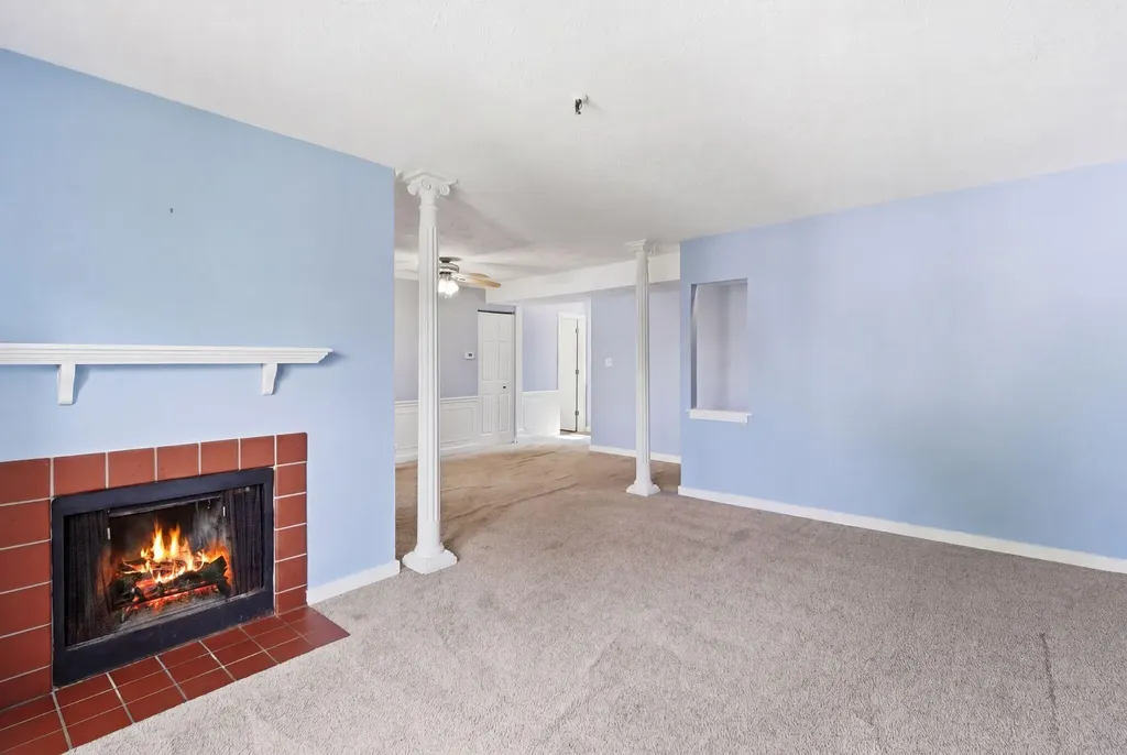 421 Redding Road Lexington KY 40517