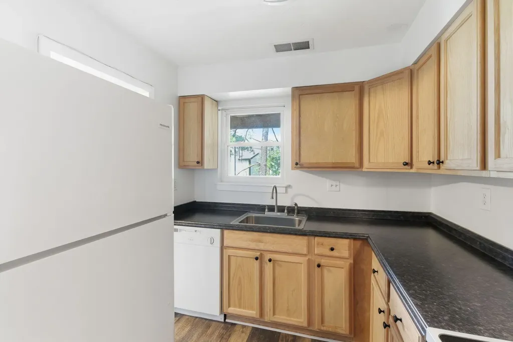 421 Redding Road Lexington KY 40517