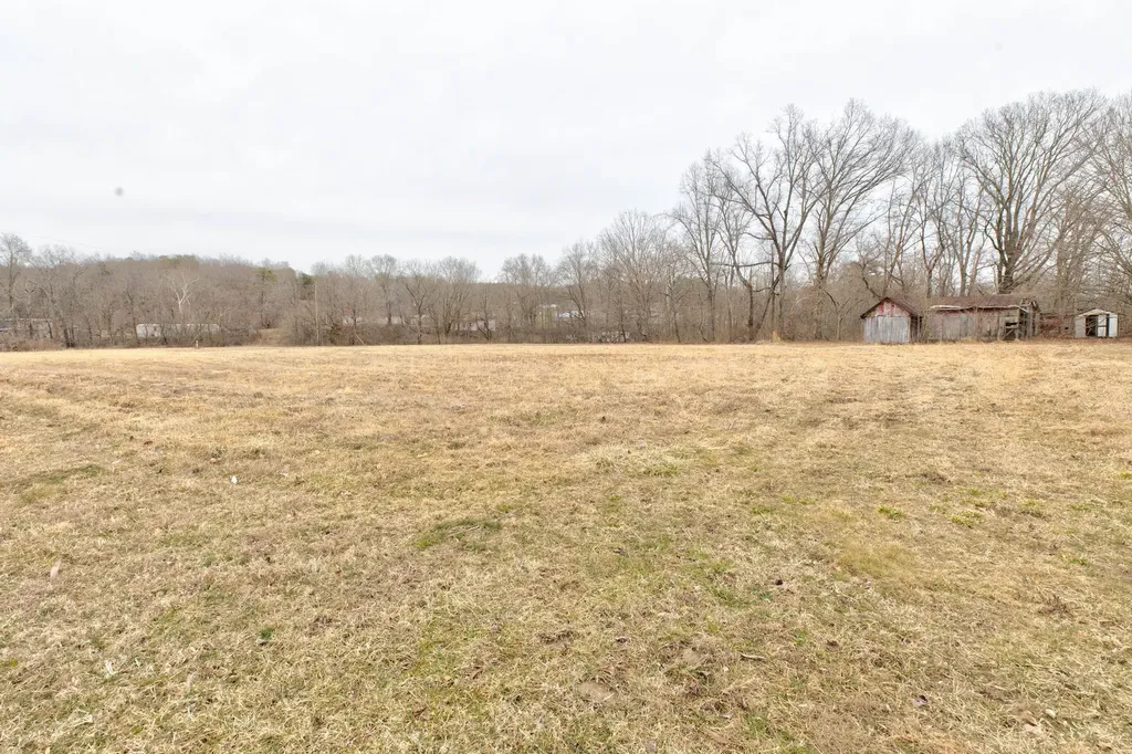 8340 Levee Road Jeffersonville KY 40337
