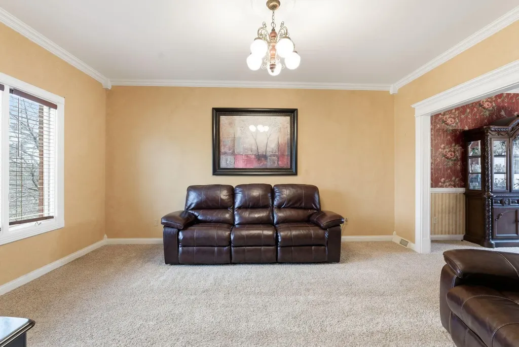 51 Conns Lane Lancaster KY 40444