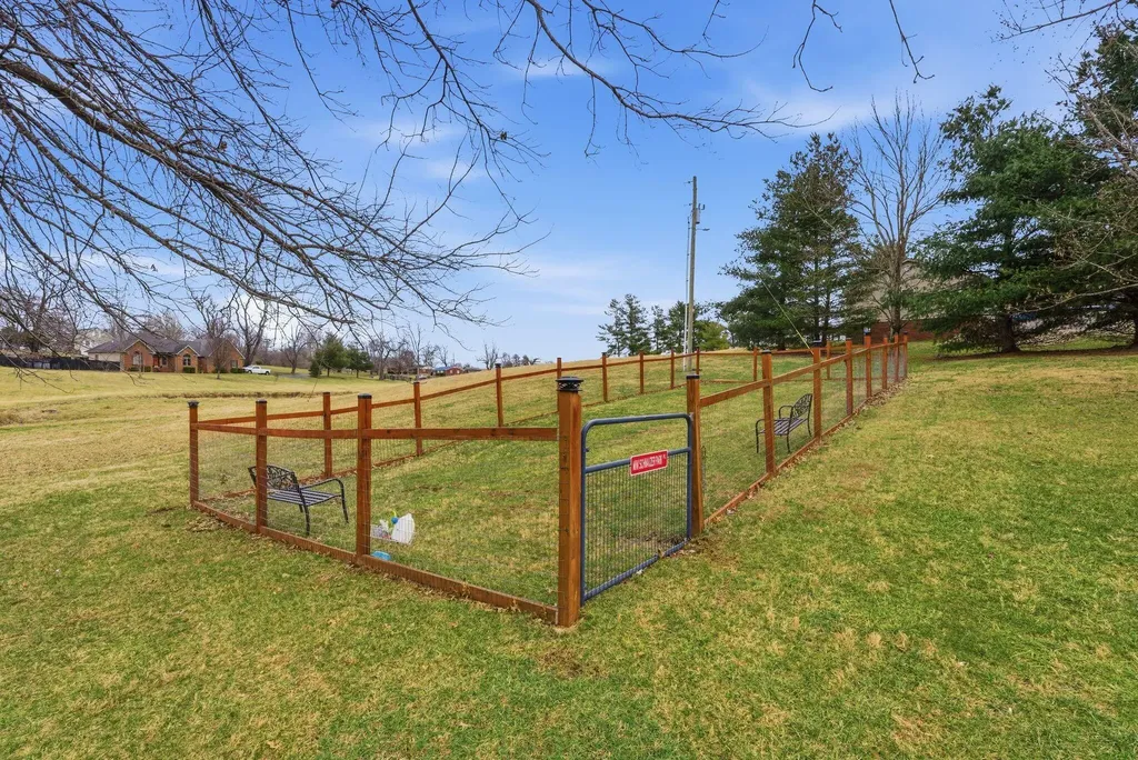 51 Conns Lane Lancaster KY 40444