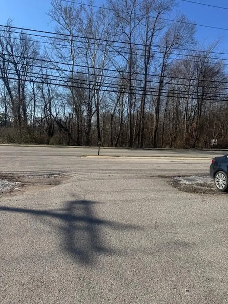 7892 S Highway 27 Burnside KY 42519