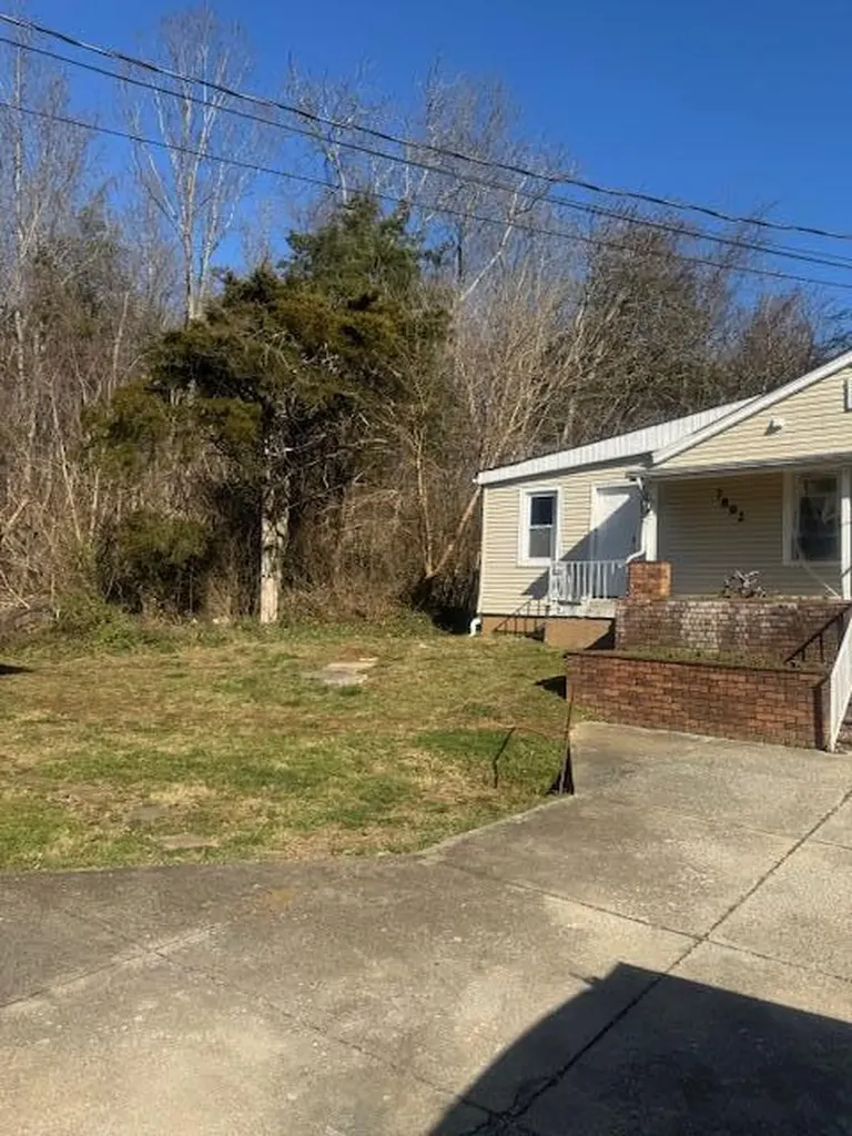 7892 S Highway 27 Burnside KY 42519