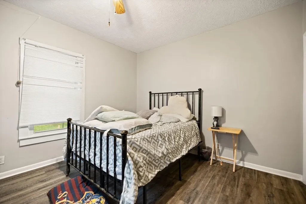 104 Ann Street Irvine KY 40336