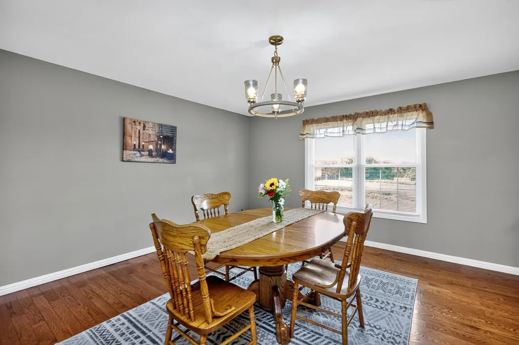 521 Adams Lane Harrodsburg KY 40330