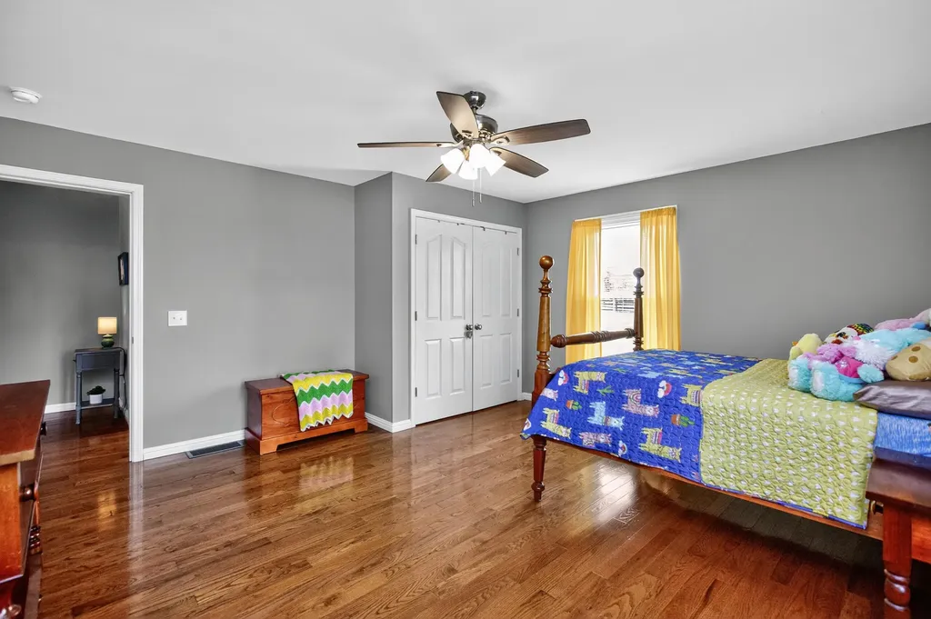 521 Adams Lane Harrodsburg KY 40330