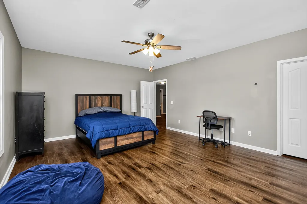 521 Adams Lane Harrodsburg KY 40330