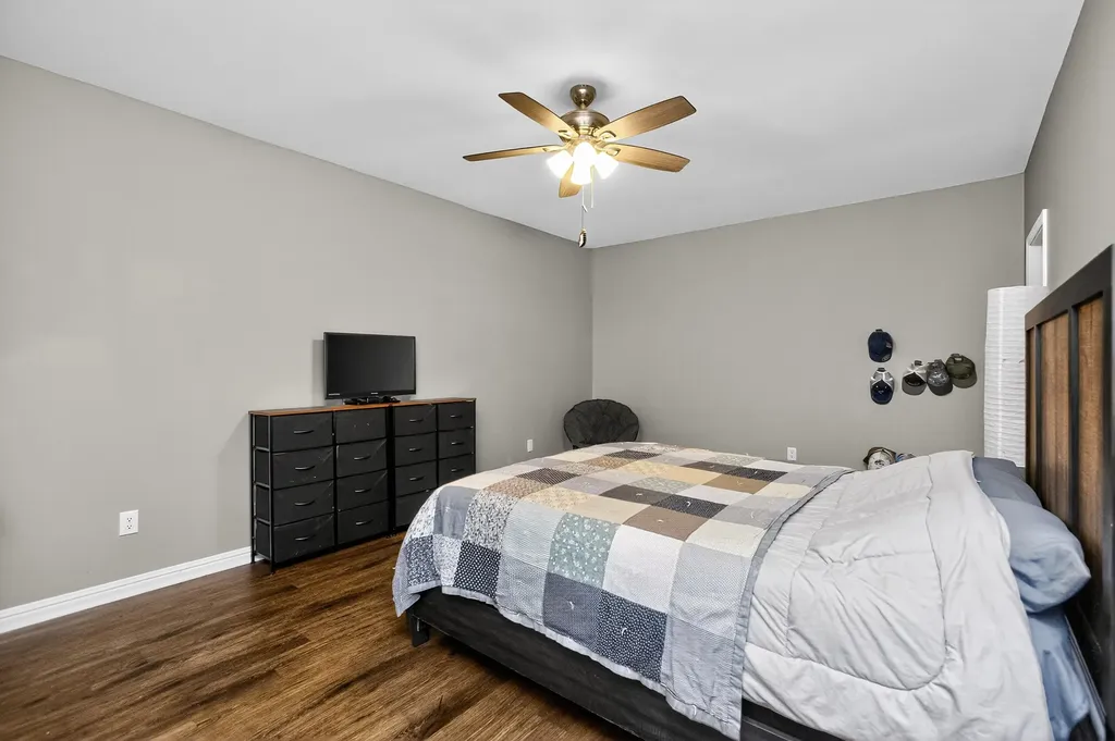 521 Adams Lane Harrodsburg KY 40330