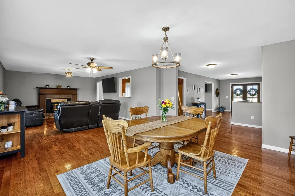 521 Adams Lane Harrodsburg KY 40330