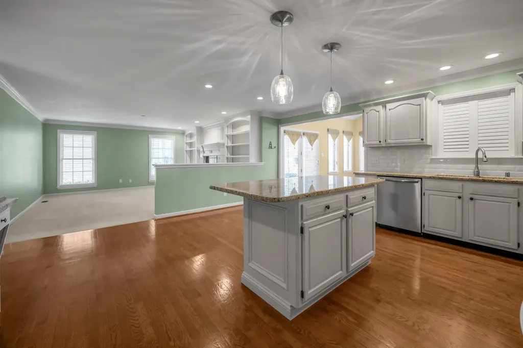647 Gingermill Lane Lexington KY 40509