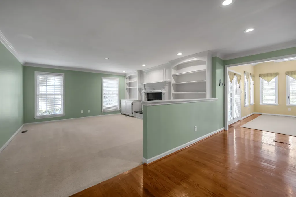 647 Gingermill Lane Lexington KY 40509