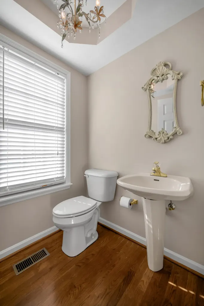 647 Gingermill Lane Lexington KY 40509