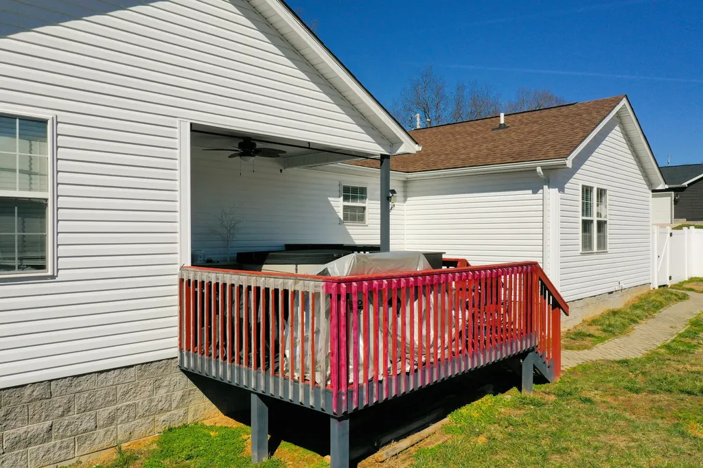 79 Old Salem Road London KY 40741