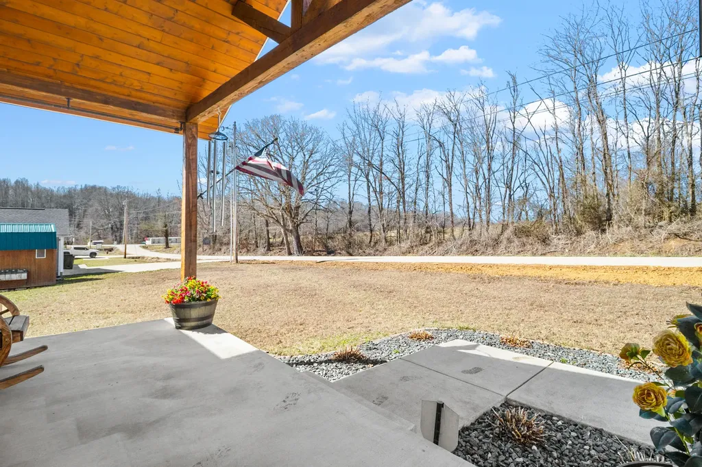 79 Old Salem Road London KY 40741