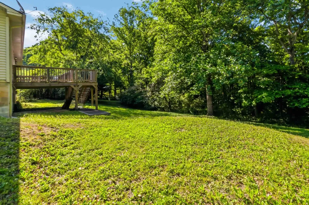 222 Sunrise Landing Road Russell Springs KY 42642