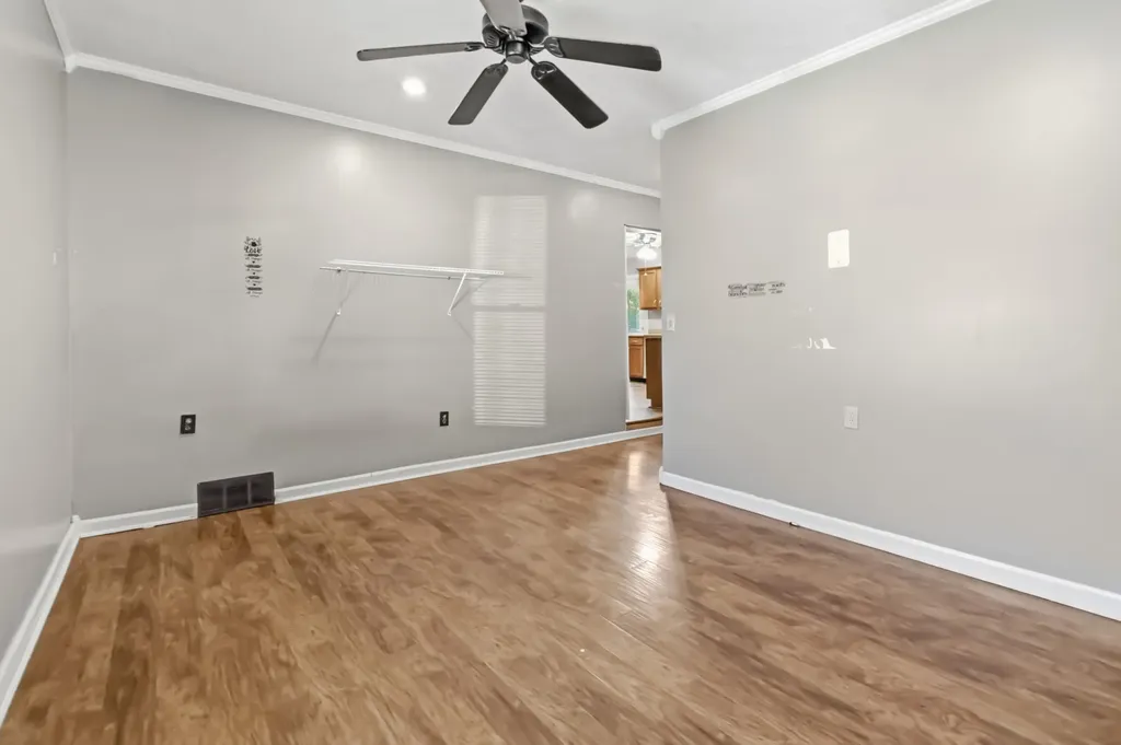 222 Sunrise Landing Road Russell Springs KY 42642