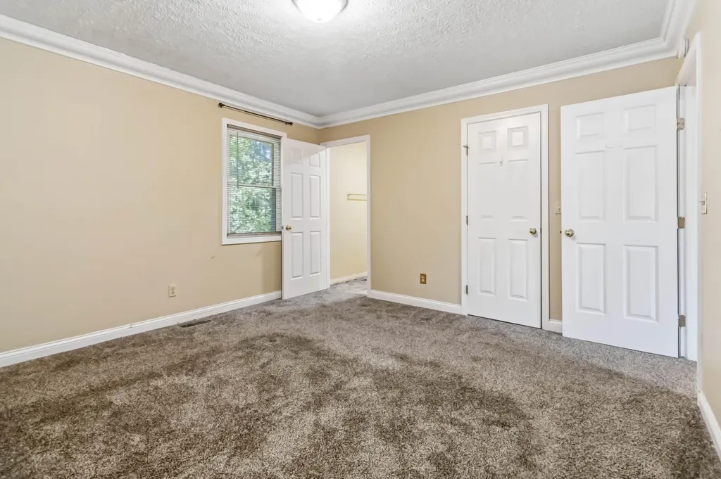 222 Sunrise Landing Road Russell Springs KY 42642