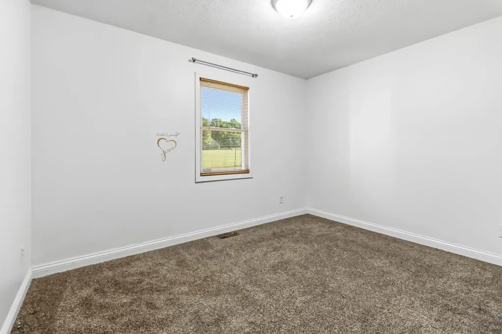 222 Sunrise Landing Road Russell Springs KY 42642