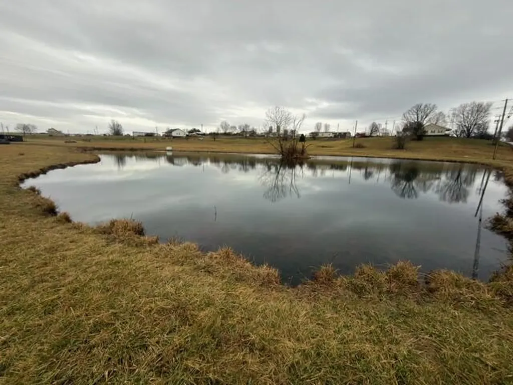 Tract 22 Highway 635 Science Hill KY 42553