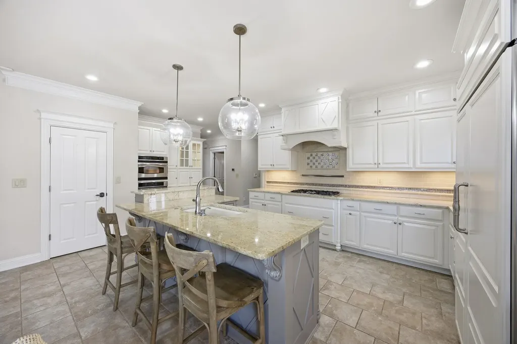 2901 Fairfax Lane Lexington KY 40509