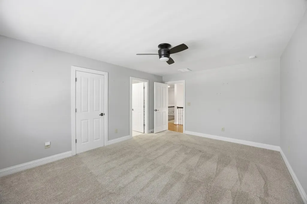 2901 Fairfax Lane Lexington KY 40509