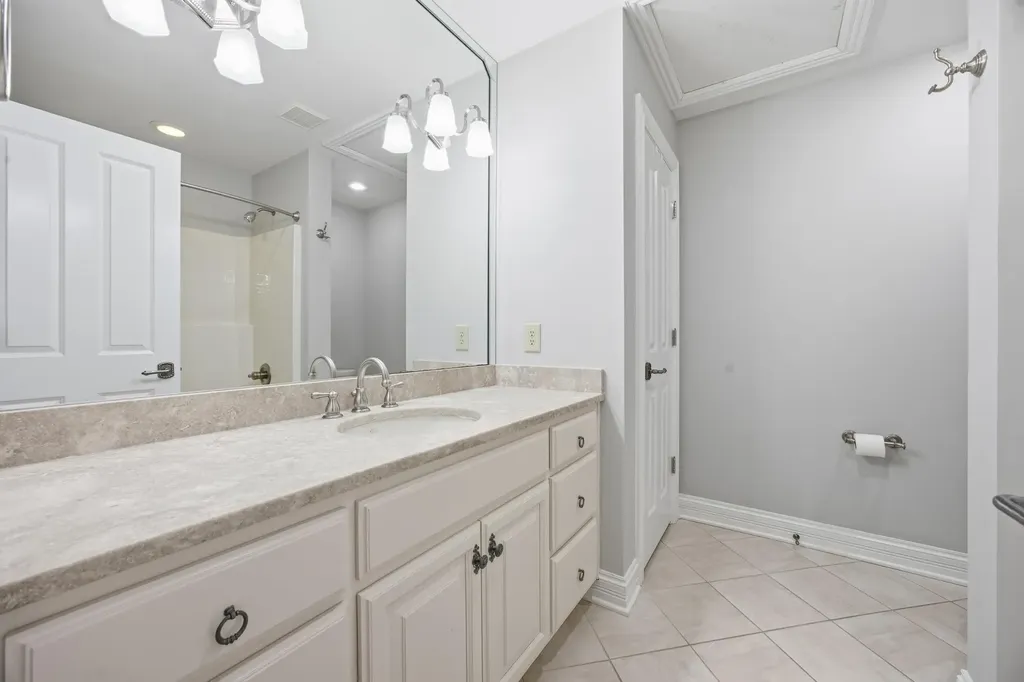 2901 Fairfax Lane Lexington KY 40509