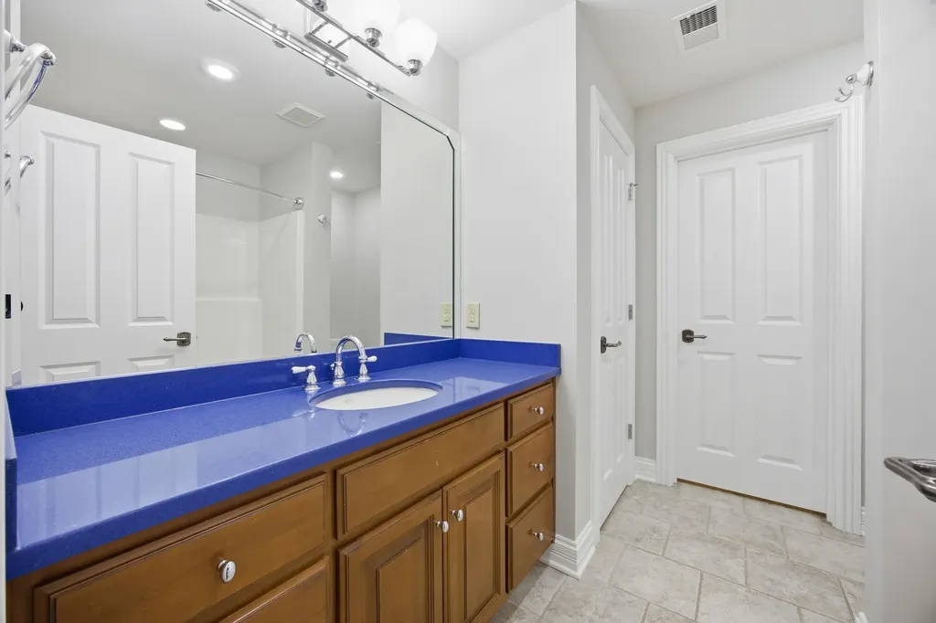 2901 Fairfax Lane Lexington KY 40509