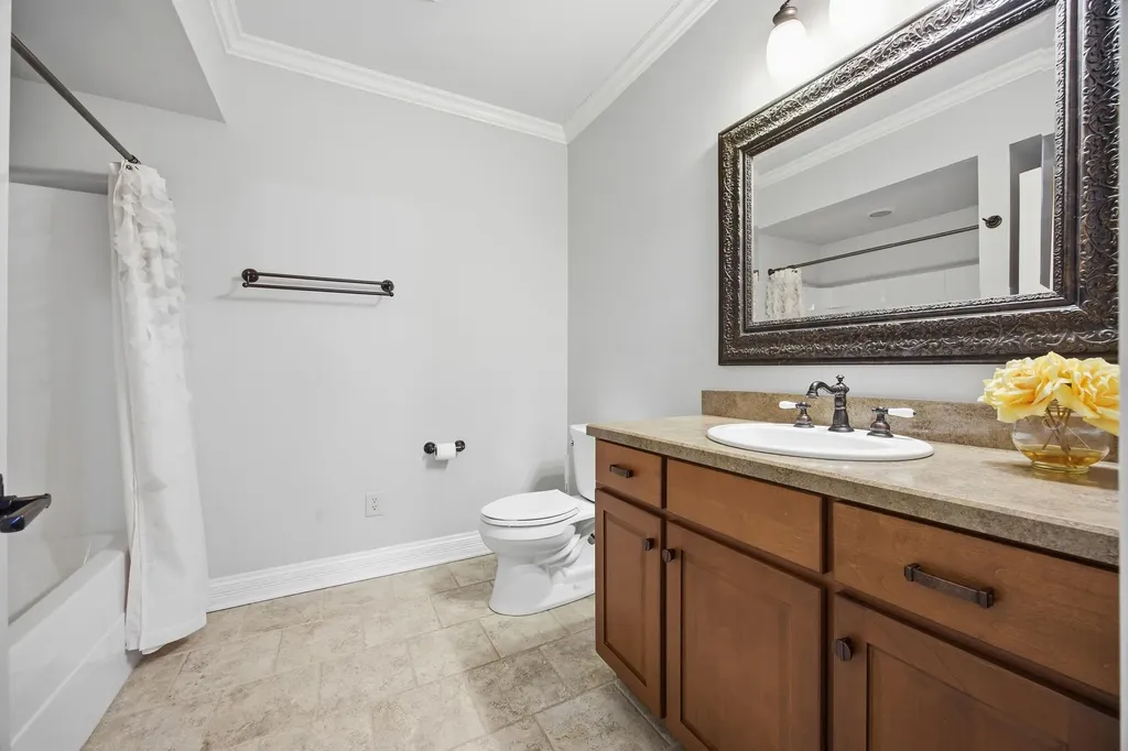 2901 Fairfax Lane Lexington KY 40509